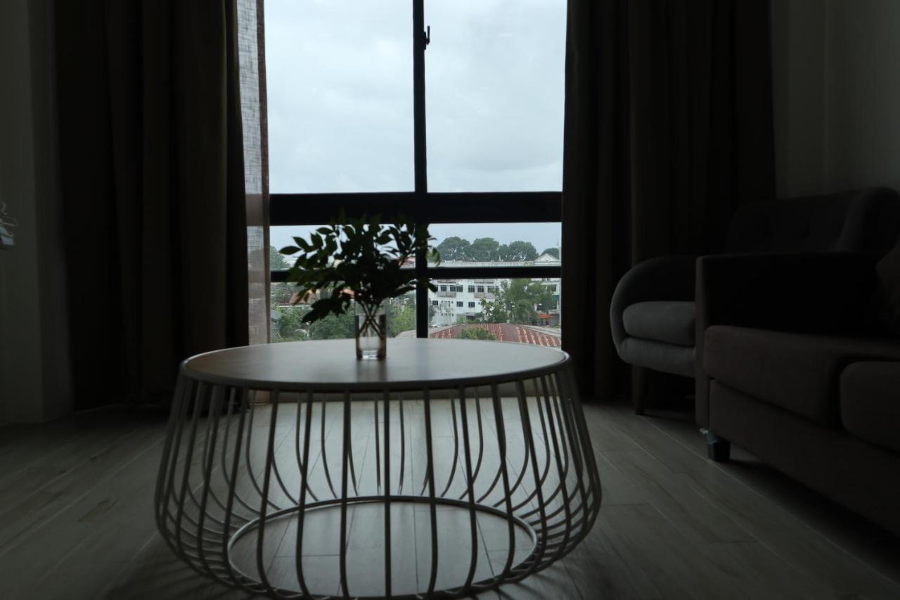 Zen66 @ Roxy Serviced Apartment Kuching Exteriör bild
