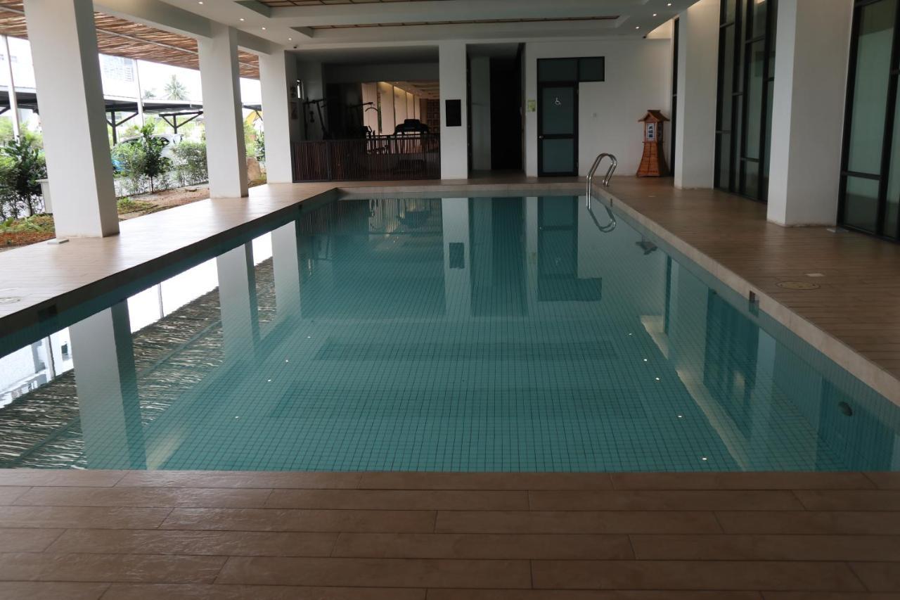 Zen66 @ Roxy Serviced Apartment Kuching Exteriör bild
