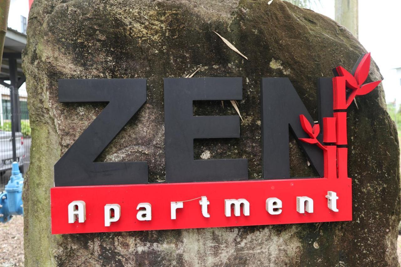 Zen66 @ Roxy Serviced Apartment Kuching Exteriör bild